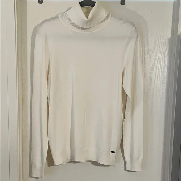 Calvin Klein Cream or Burgundy Soft Turtleneck Sweaters Large New - Picture 2 of 16